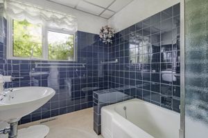 Bathroom- click for photo gallery